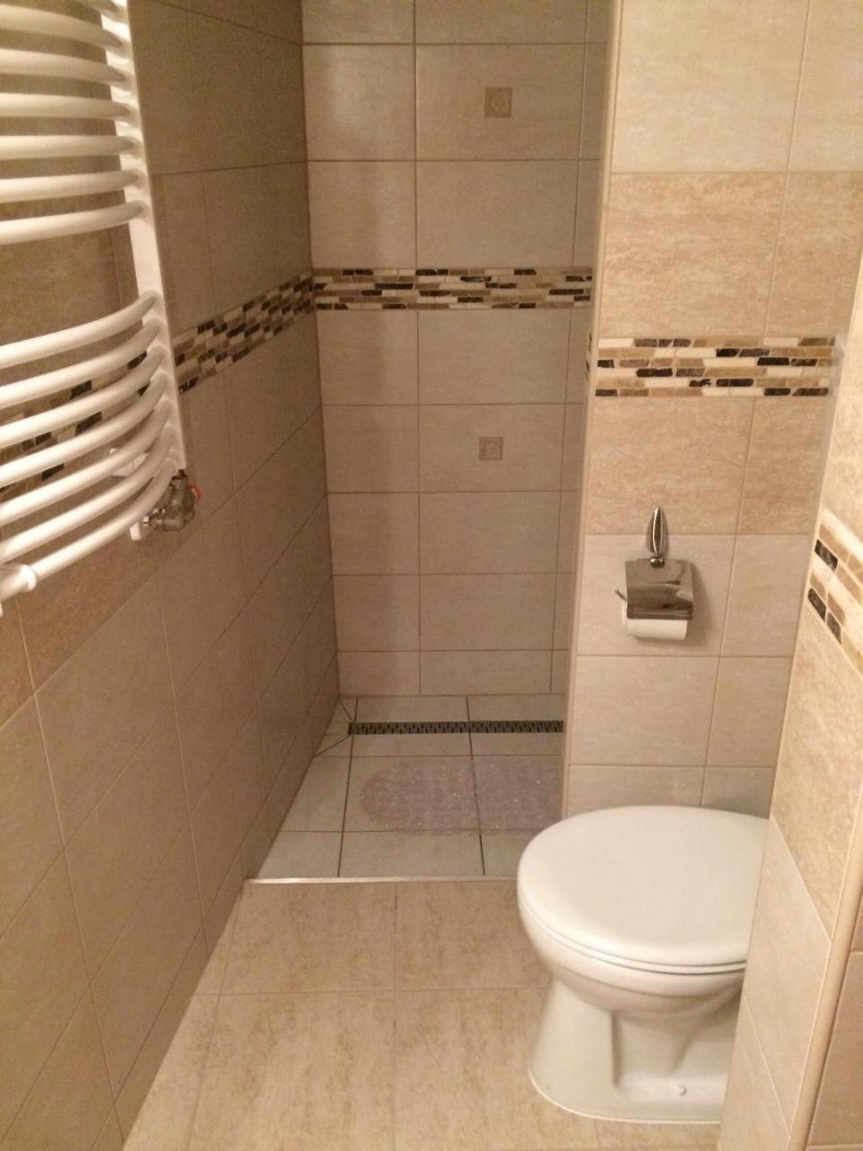 Rigo Lak Apartment Miskolc Luaran gambar